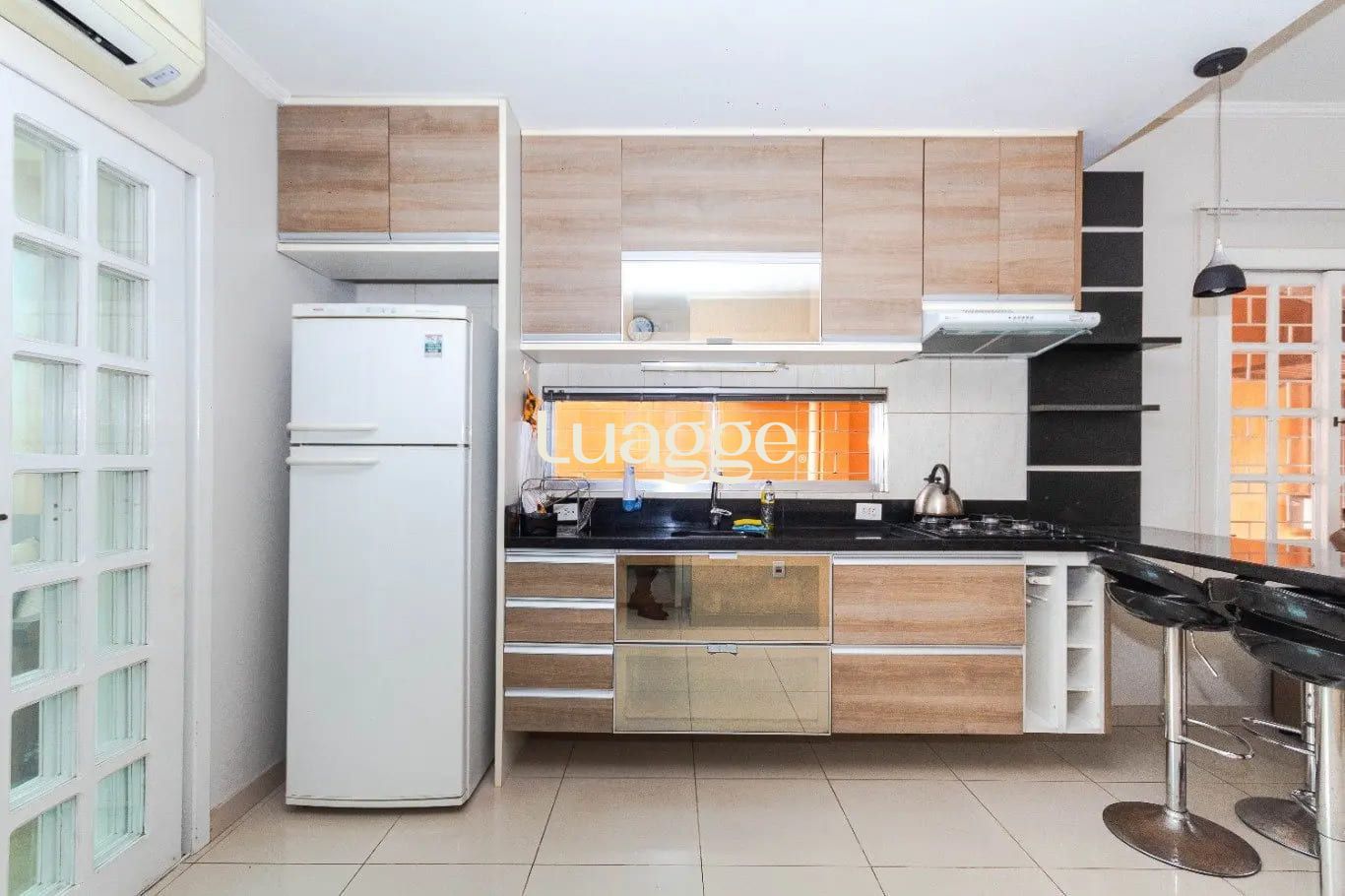 Casa à venda com 3 quartos, 225m² - Foto 5