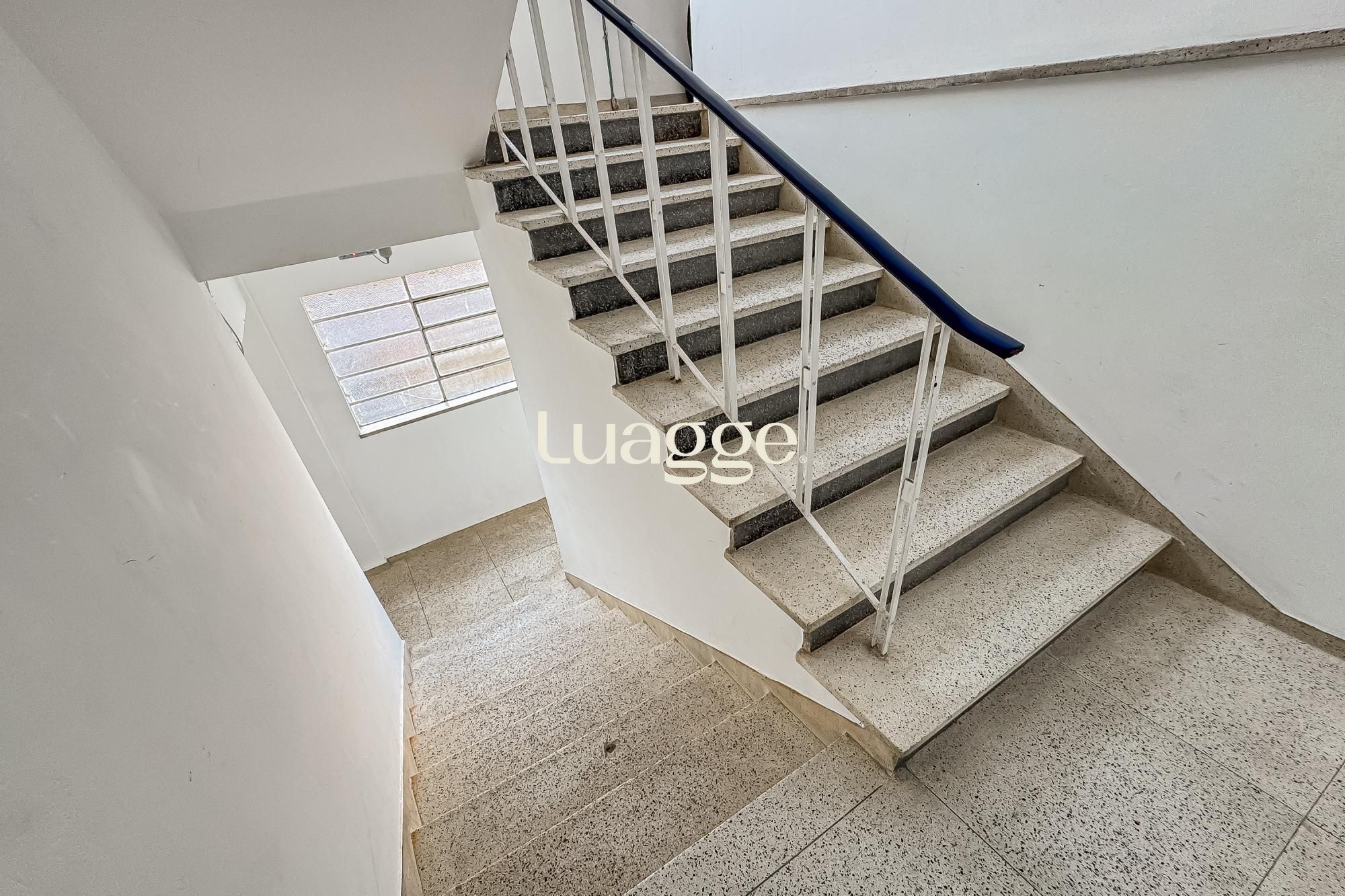 Apartamento à venda com 1 quarto, 32m² - Foto 18