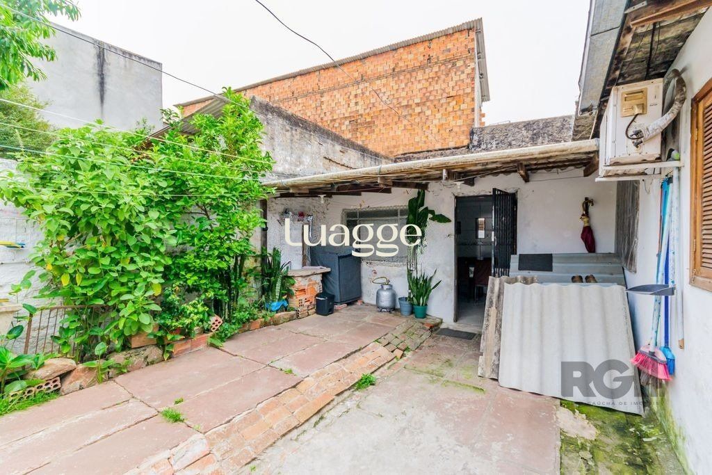 Casa à venda com 2 quartos, 100m² - Foto 13