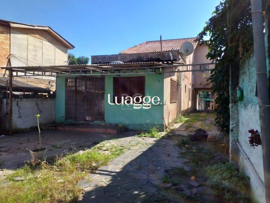 Casa à venda com 6 quartos, 200m² - Foto 53