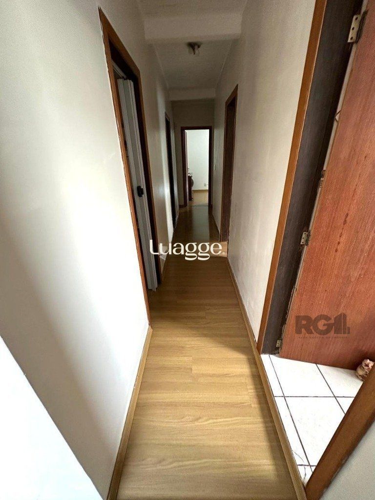 Casa à venda com 4 quartos, 162m² - Foto 9
