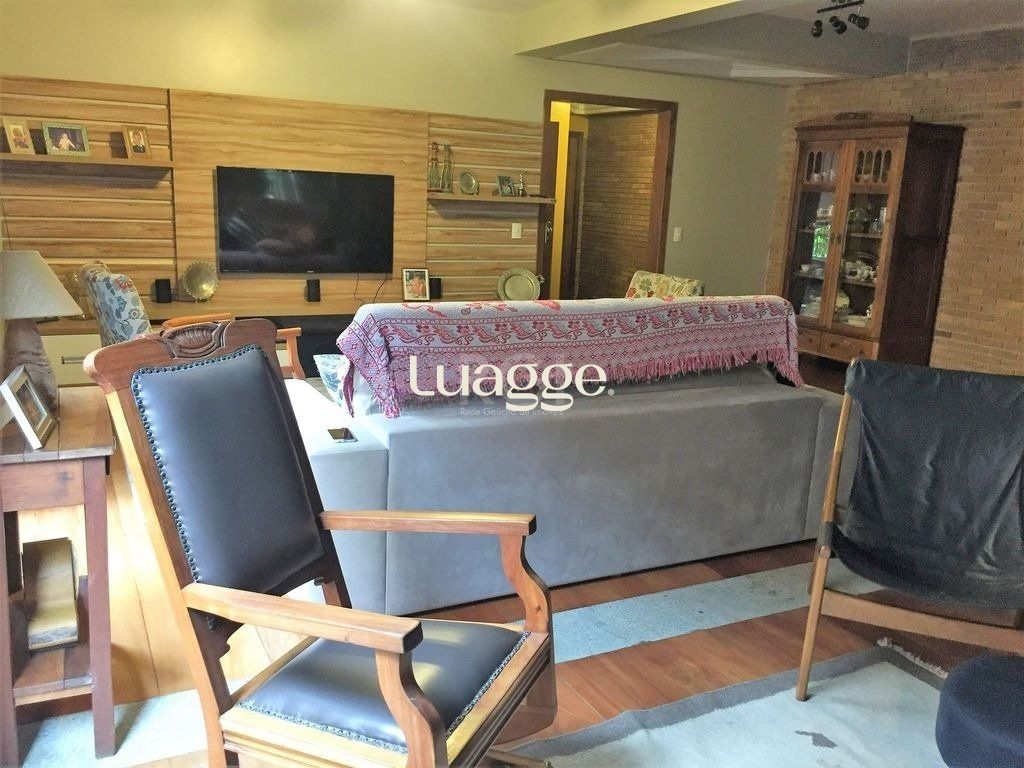 Casa à venda com 3 quartos, 271m² - Foto 3