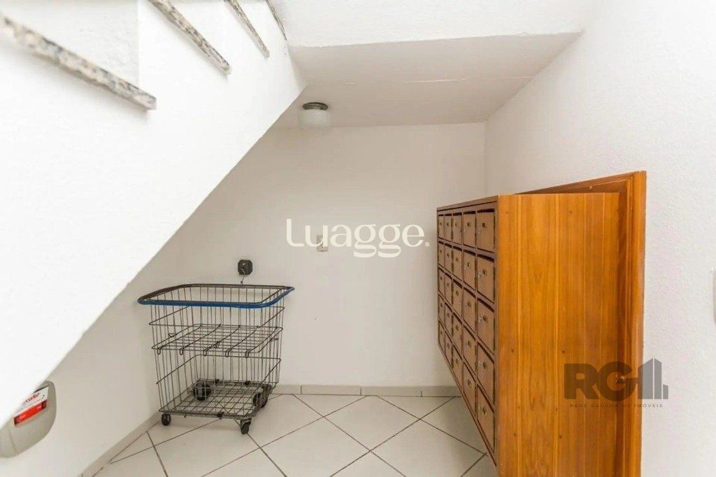 Apartamento à venda com 2 quartos, 69m² - Foto 9