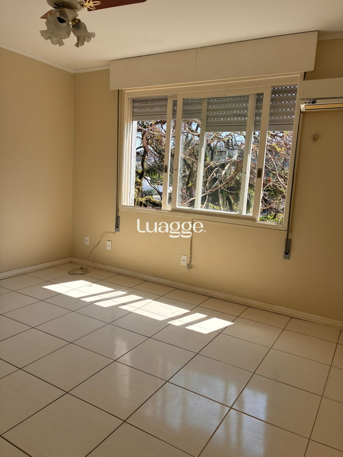 Apartamento de 2 dormitórios á venda no bairro Nonoai - Porto Alegre