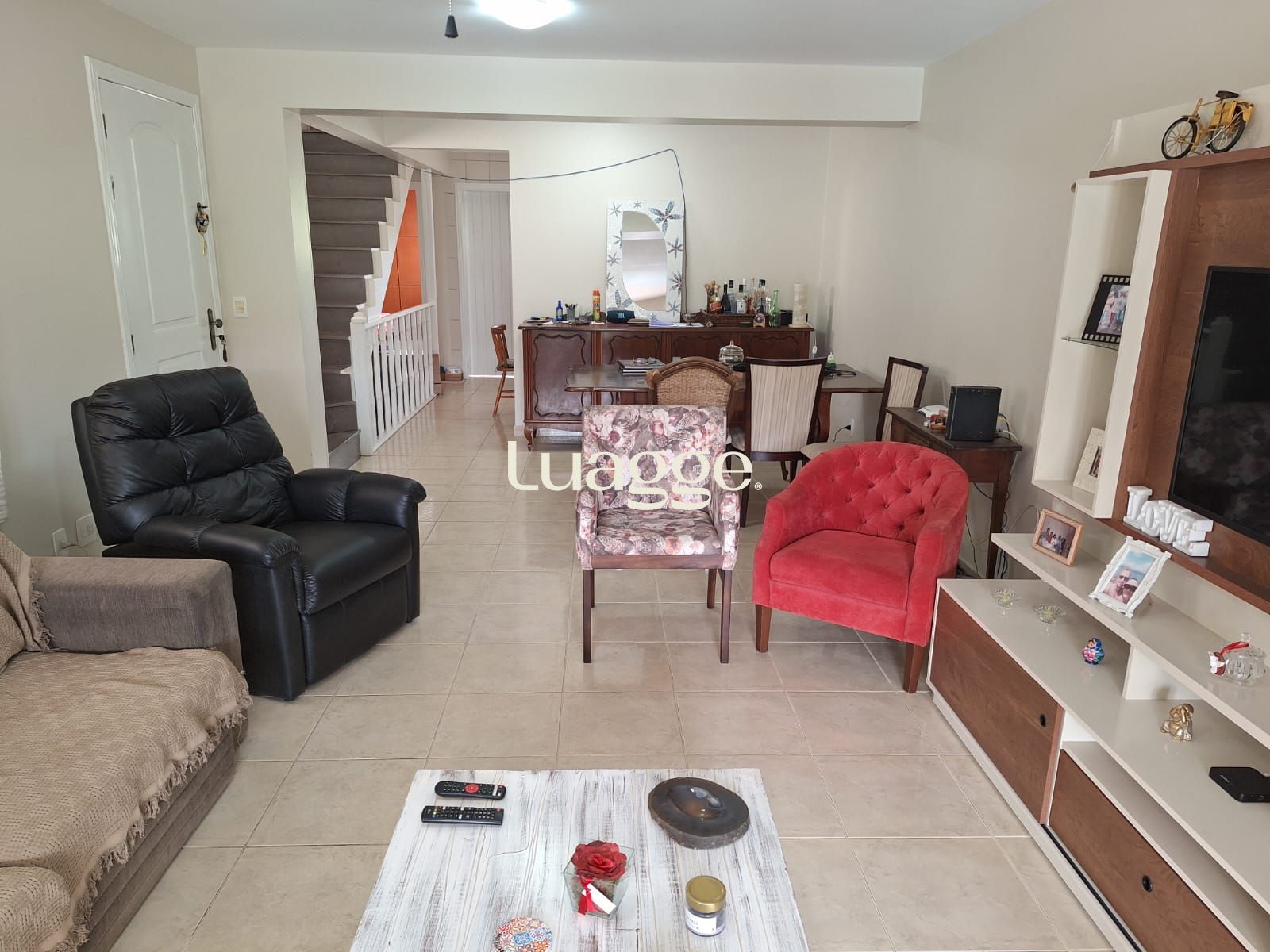 Casa à venda com 3 quartos, 249m² - Foto 5