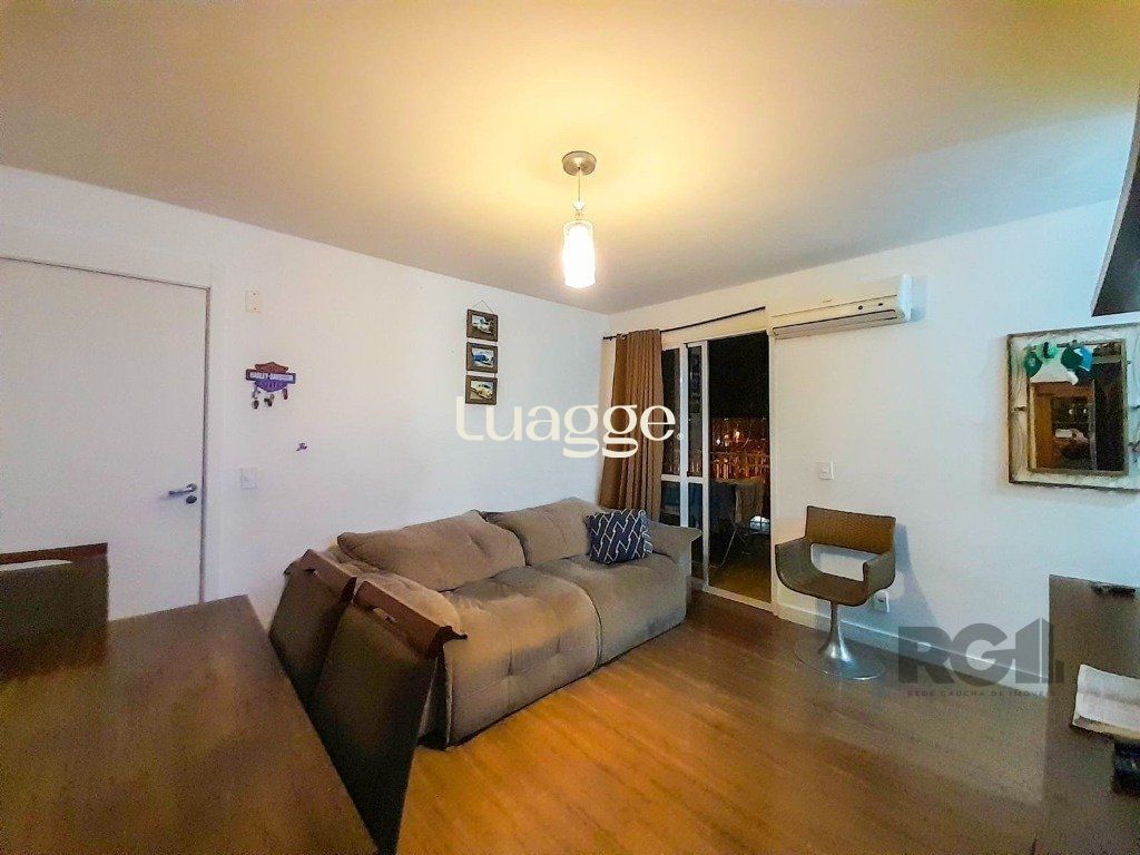 Apartamento à venda com 3 quartos, 55m² - Foto 2