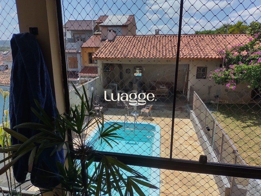 Casa à venda com 3 quartos, 341m² - Foto 14
