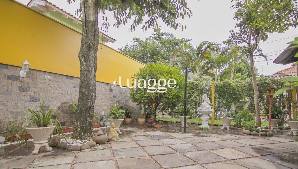 Casa à venda com 3 quartos, 254m² - Foto 25
