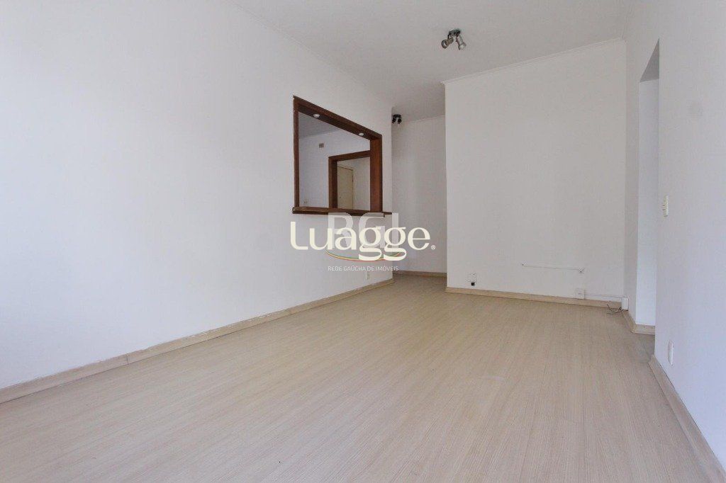 Apartamento à venda com 2 quartos, 67m² - Foto 4