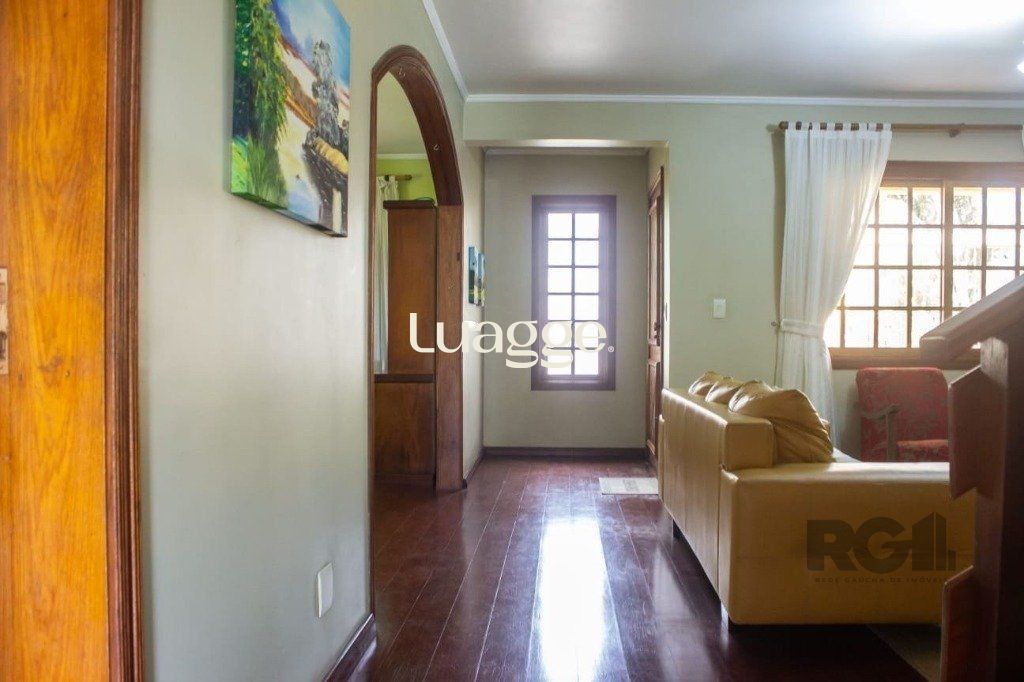 Casa à venda com 4 quartos, 297m² - Foto 3