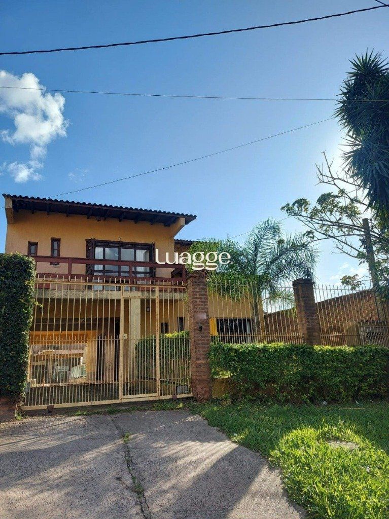 Casa à venda com 3 quartos, 295m² - Foto 2