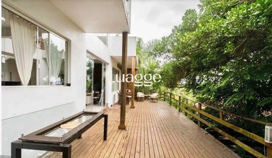 Casa à venda com 3 quartos, 274m² - Foto 9