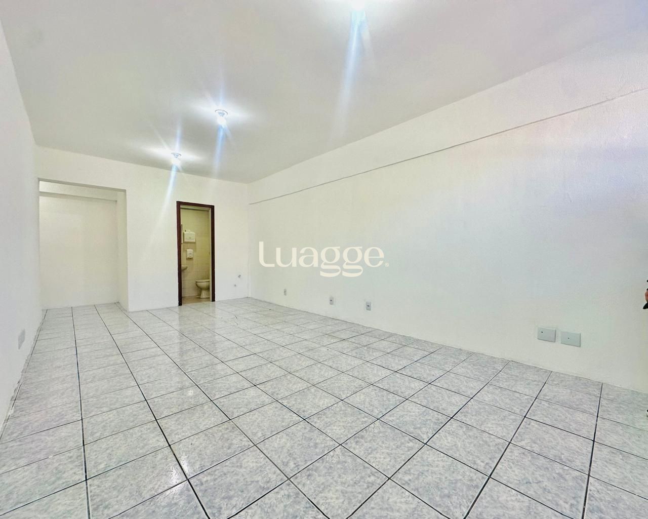 Conjunto Comercial-Sala à venda com 1 quarto, 35m² - Foto 6