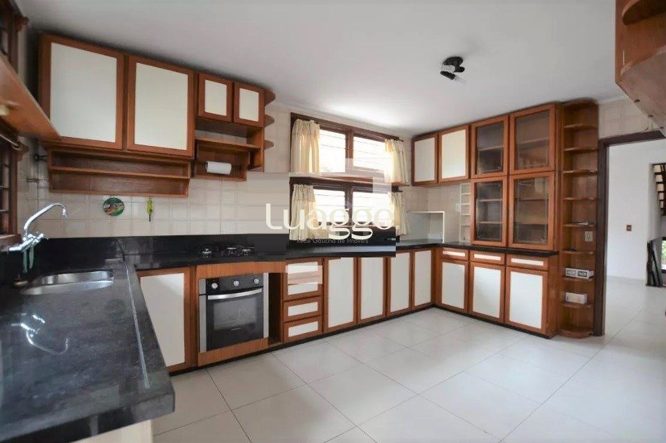 Casa à venda com 4 quartos, 269m² - Foto 10