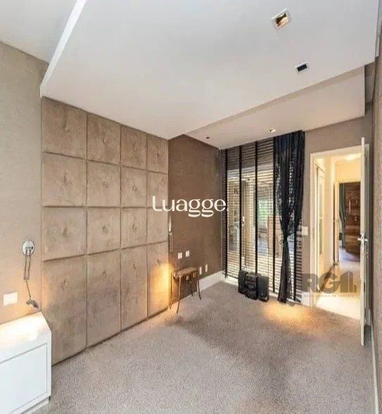 Casa à venda com 3 quartos, 222m² - Foto 15