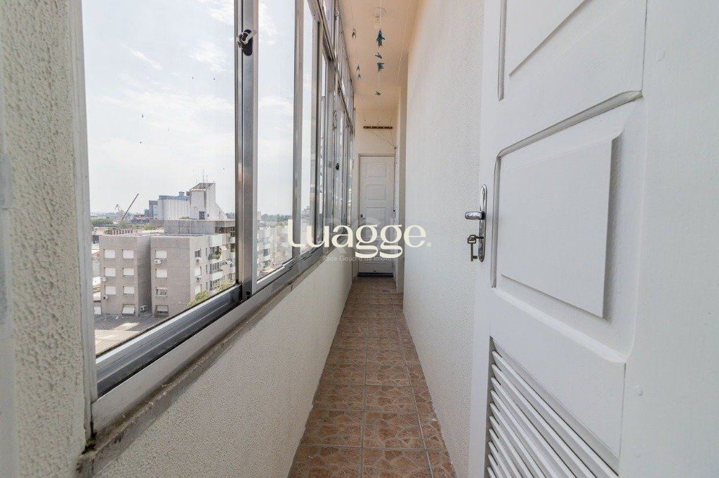 Apartamento à venda com 3 quartos, 90m² - Foto 13