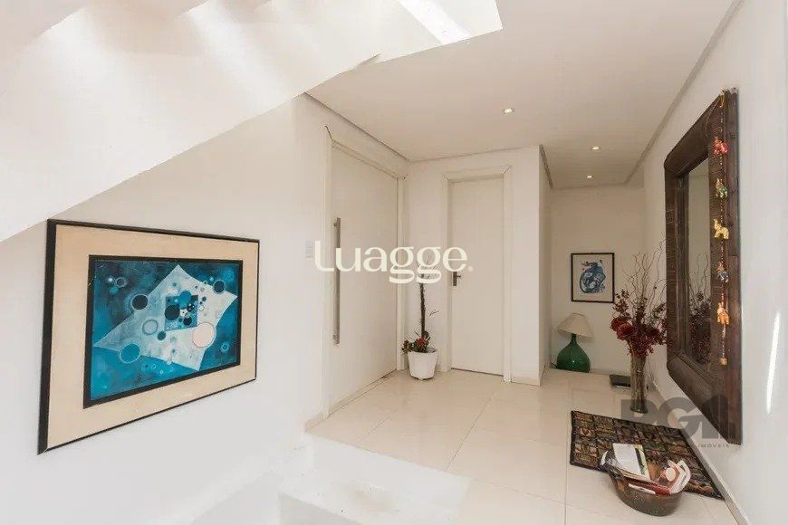Casa à venda com 3 quartos, 274m² - Foto 6