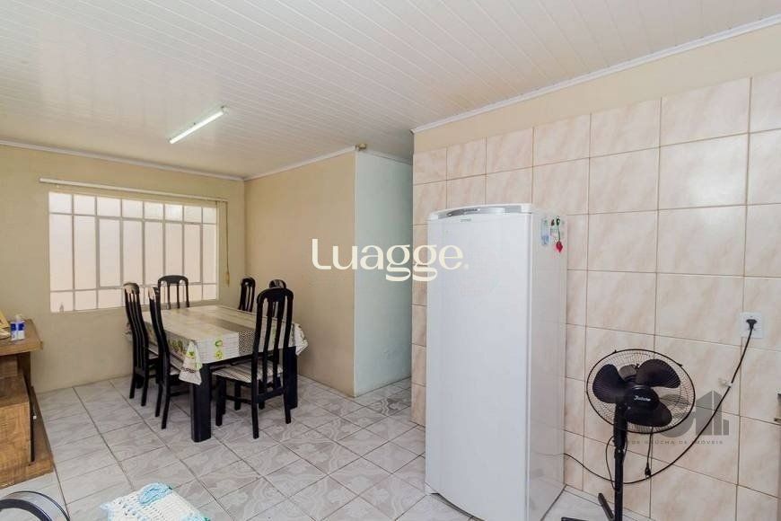 Casa à venda com 3 quartos, 72m² - Foto 8