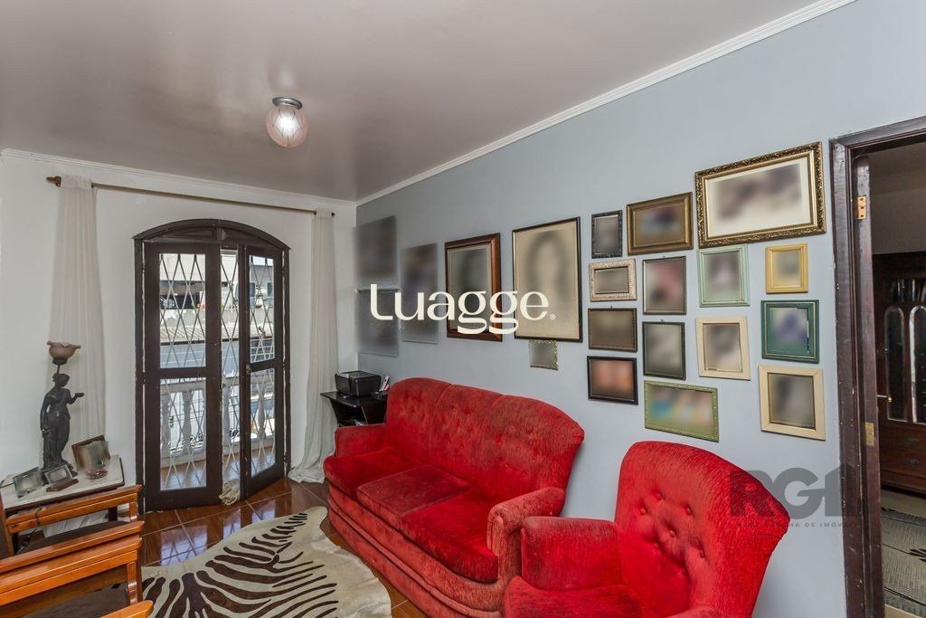 Casa à venda com 3 quartos, 211m² - Foto 7