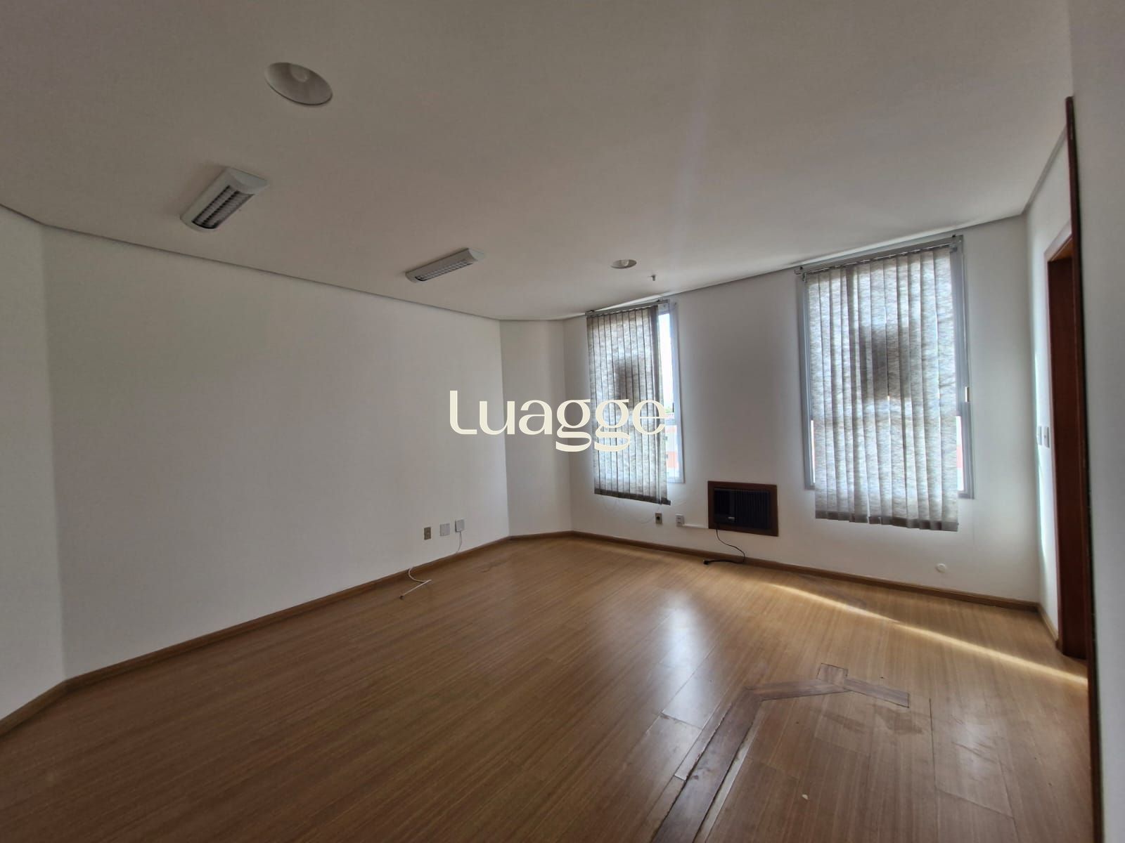 Sala Comercial, à venda, 30 m², Teresópolis - Porto Alegre — foto 4