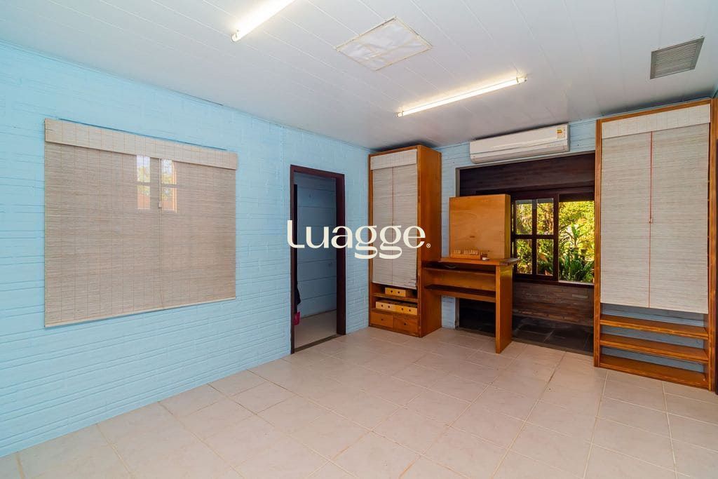 Casa à venda com 3 quartos, 292m² - Foto 19