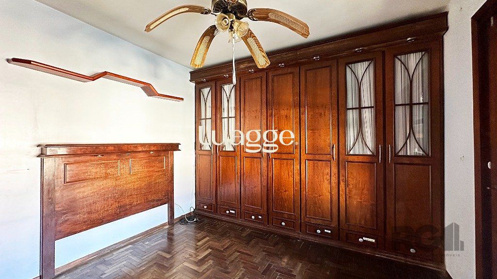 Casa à venda com 4 quartos, 351m² - Foto 9