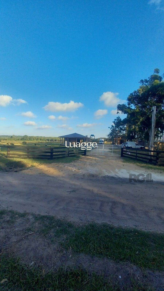 Chácara à venda com 3 quartos, 202m² - Foto 10