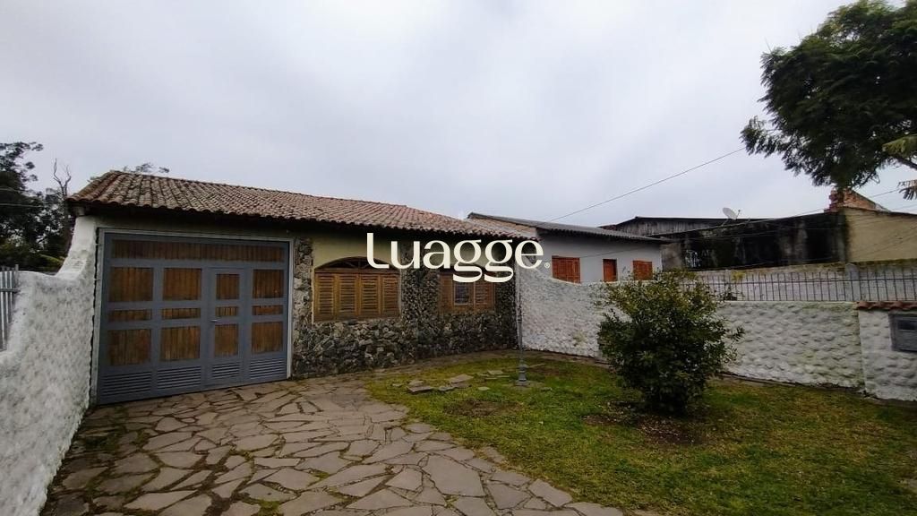 Casa à venda com 2 quartos, 148m² - Foto 1