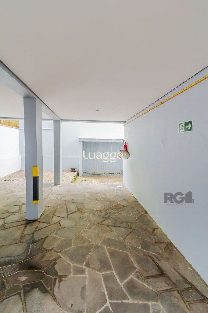 Apartamento à venda com 2 quartos, 64m² - Foto 20