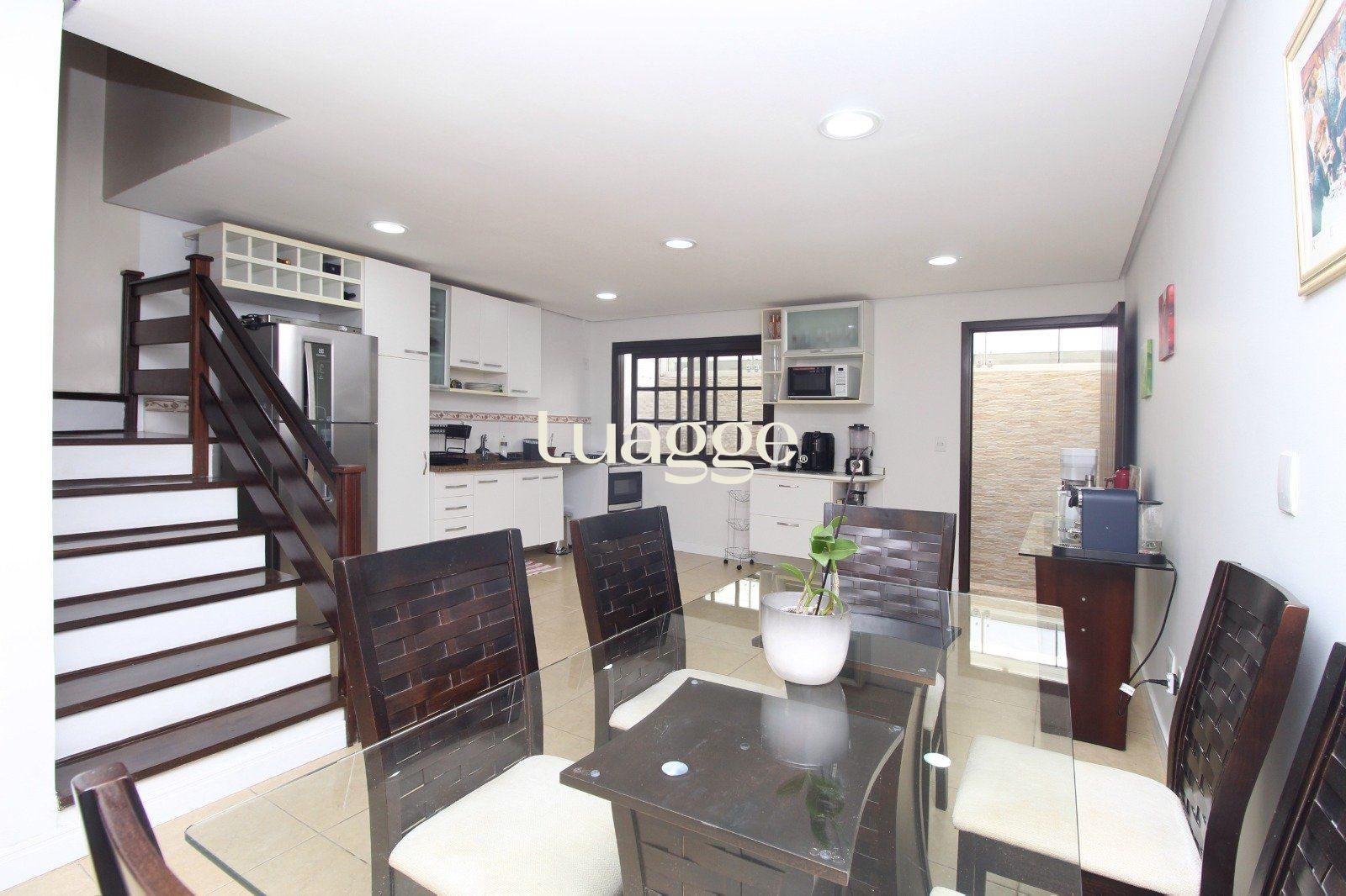 Casa à venda com 3 quartos, 182m² - Foto 6