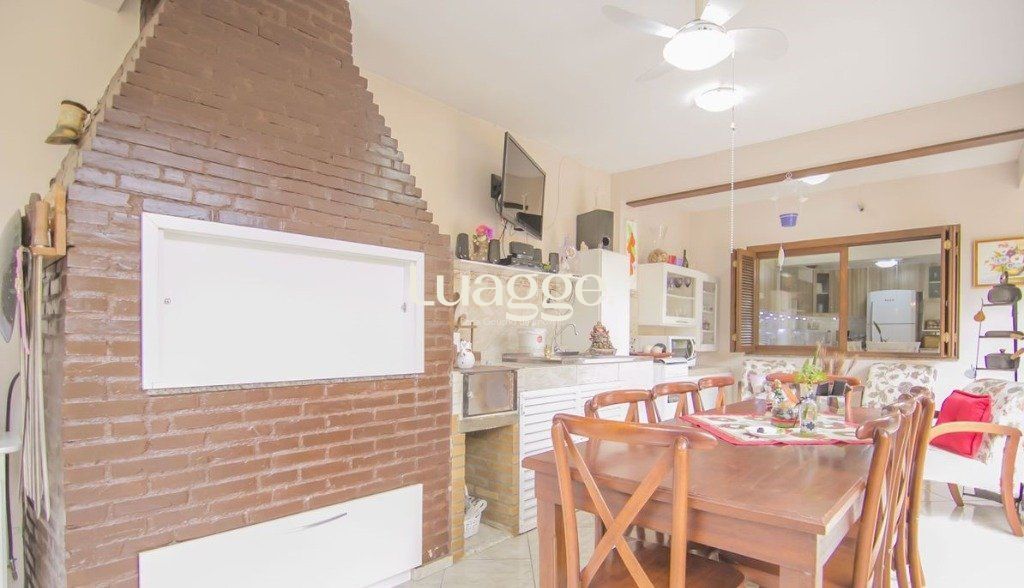 Casa à venda com 3 quartos, 254m² - Foto 21