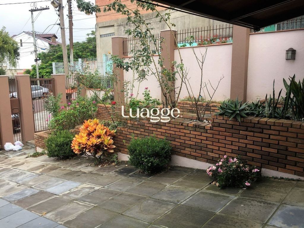 Casa à venda com 3 quartos, 271m² - Foto 27