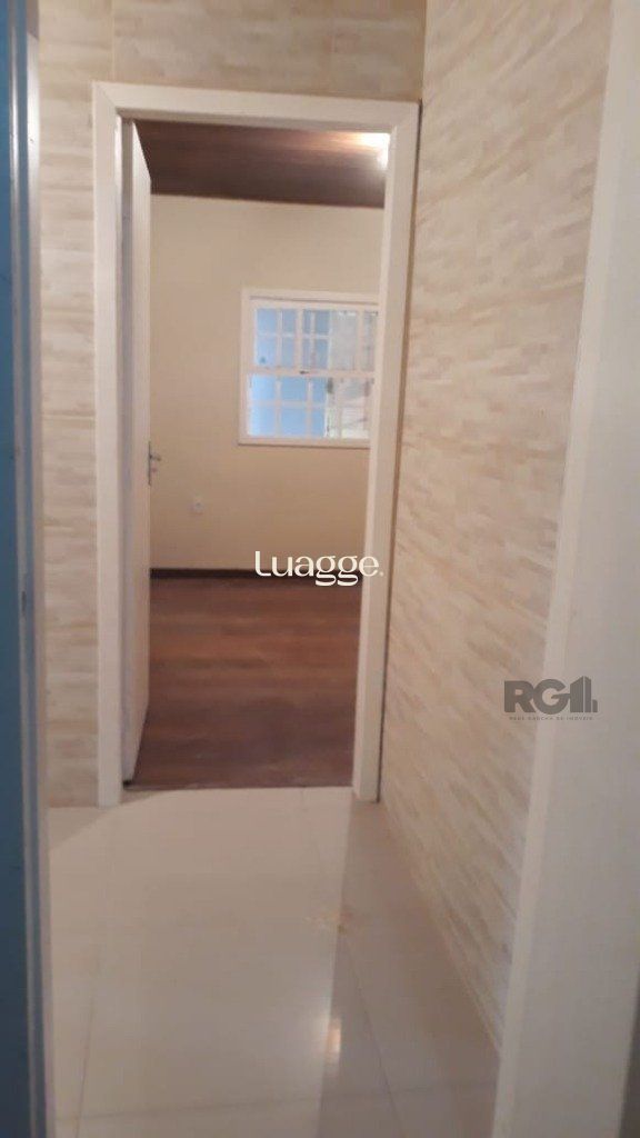 Casa à venda com 3 quartos, 111m² - Foto 9