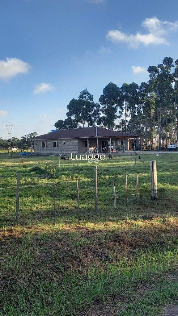 Chácara à venda com 3 quartos, 202m² - Foto 8