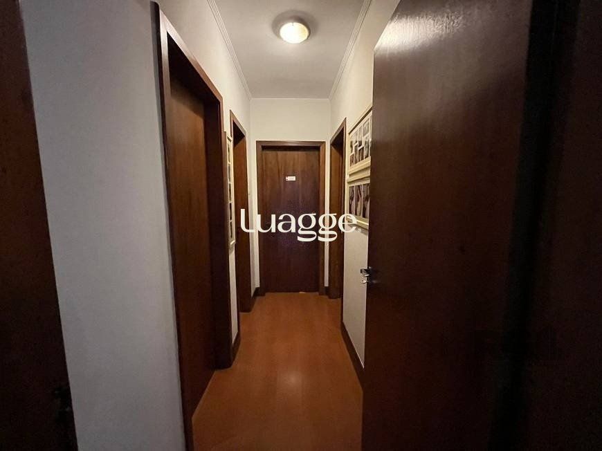 Casa à venda com 3 quartos, 201m² - Foto 5