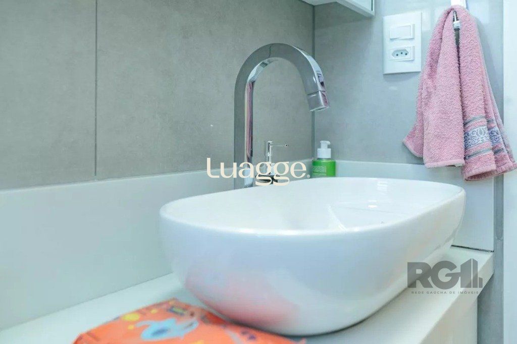 Apartamento à venda com 2 quartos, 56m² - Foto 3