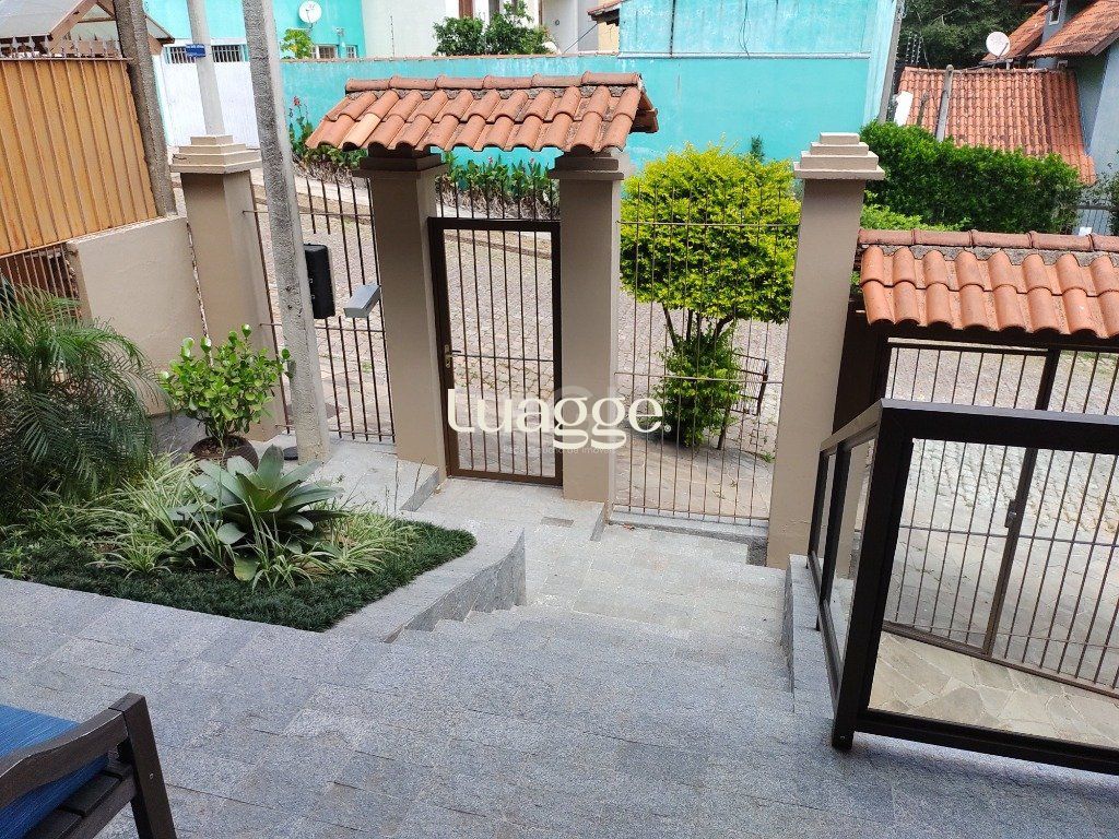 Casa à venda com 3 quartos, 341m² - Foto 52
