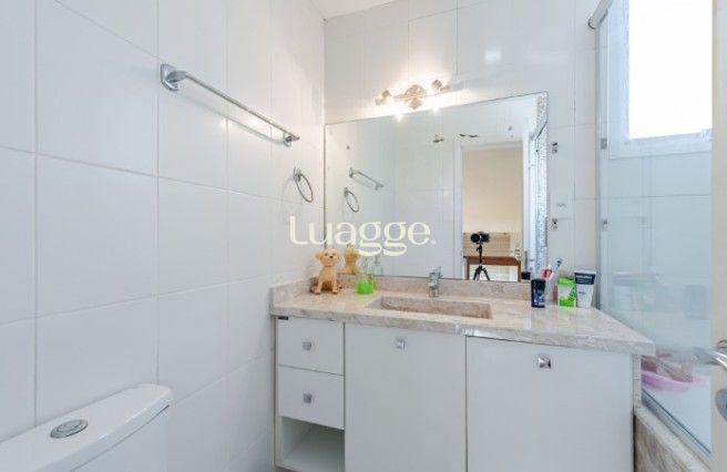 Casa de Condomínio à venda com 4 quartos, 248m² - Foto 23