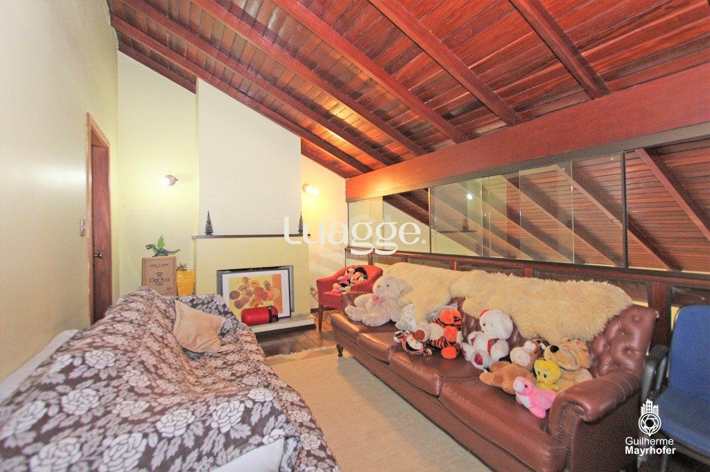 Casa à venda com 3 quartos, 325m² - Foto 22