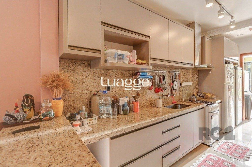 Casa à venda com 2 quartos, 76m² - Foto 11