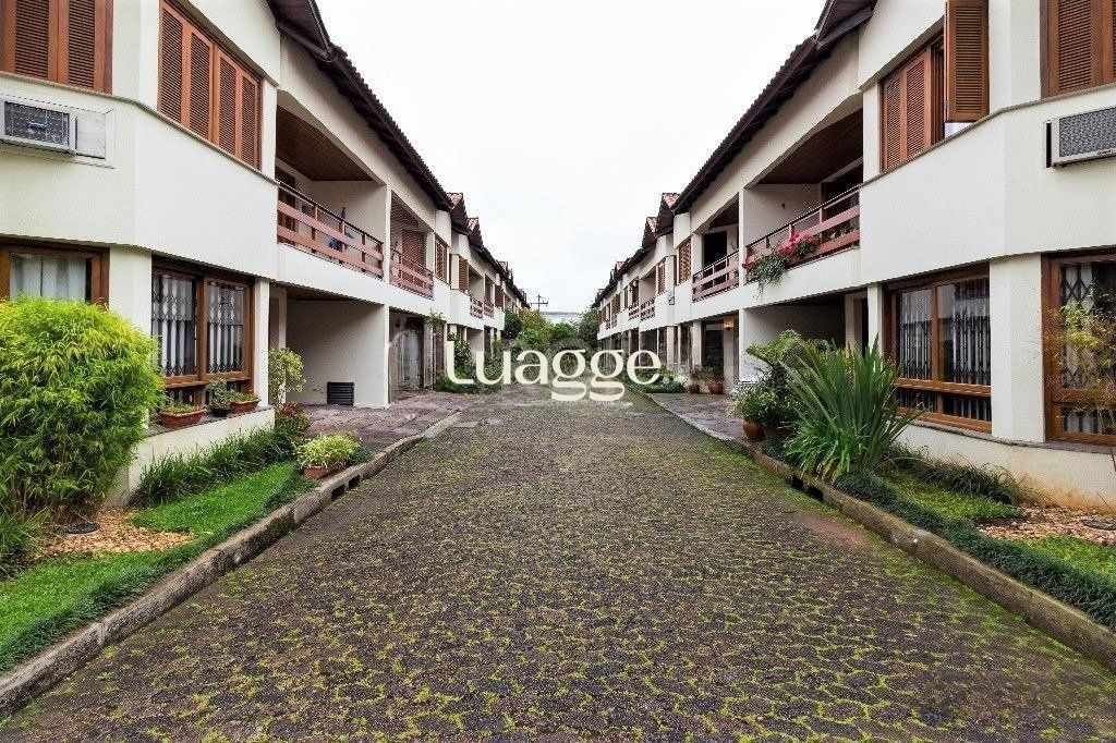 Casa à venda com 3 quartos, 226m² - Foto 25