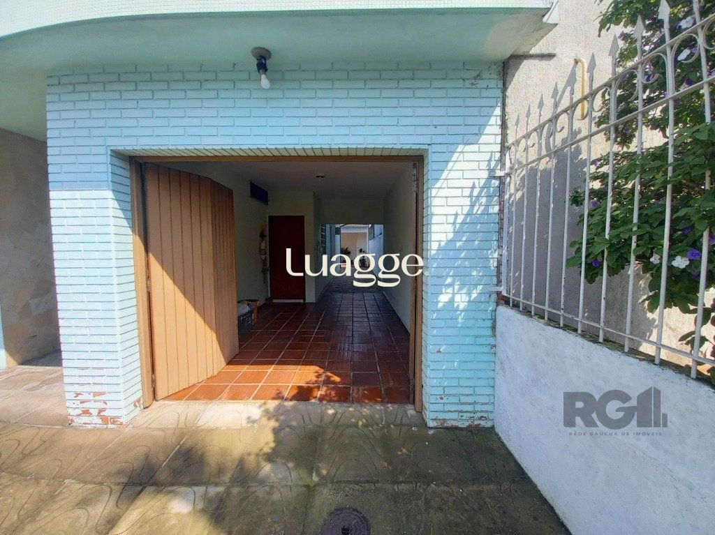 Casa à venda com 3 quartos, 161m² - Foto 3