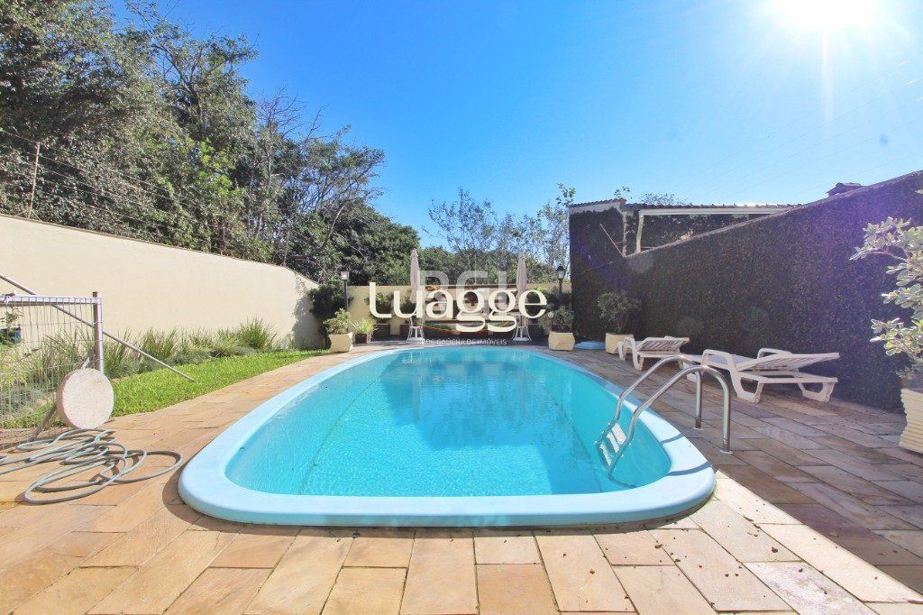 Casa à venda com 3 quartos, 252m² - Foto 27