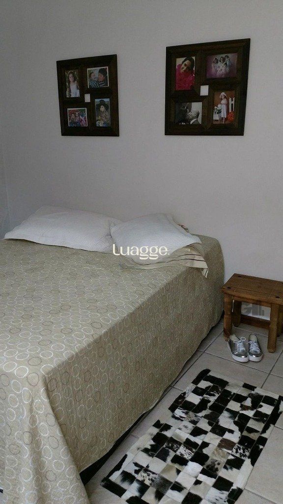 Casa à venda com 3 quartos, 411m² - Foto 15