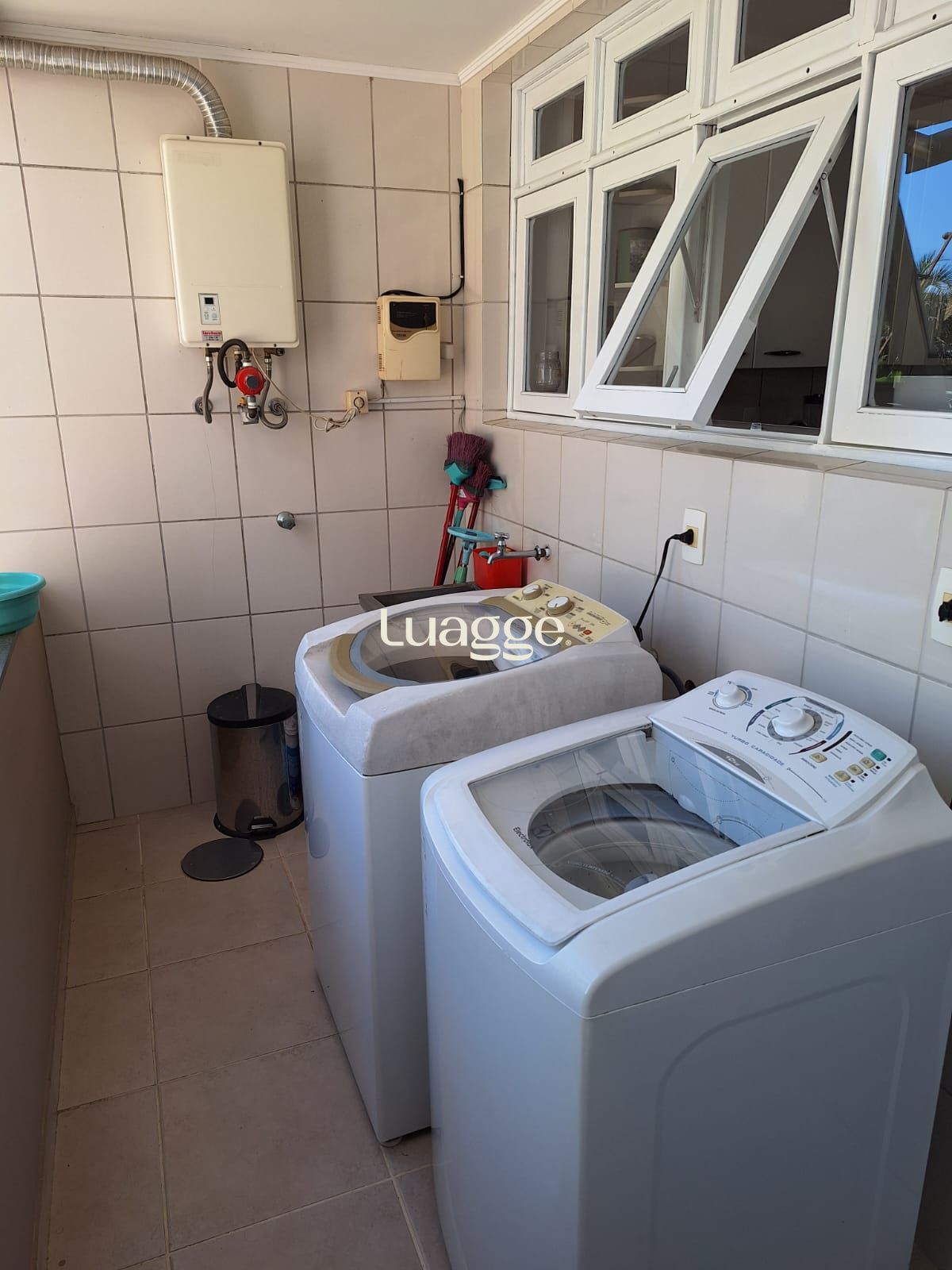 Casa à venda com 3 quartos, 249m² - Foto 27