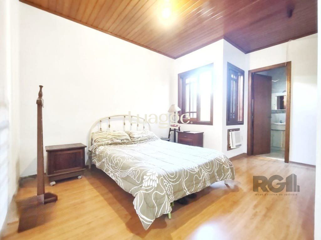 Casa à venda com 3 quartos, 99m² - Foto 16