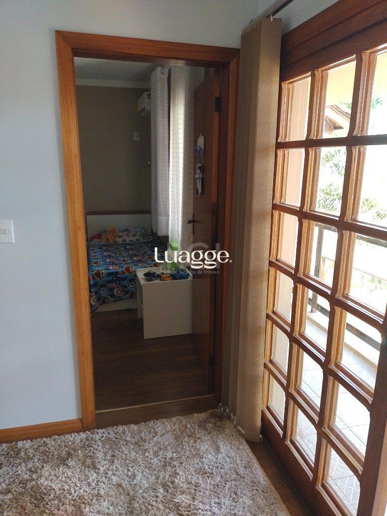 Casa à venda com 3 quartos, 341m² - Foto 17
