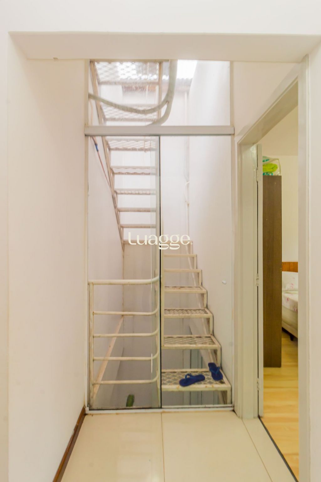 Casa de Condomínio à venda com 3 quartos, 271m² - Foto 29