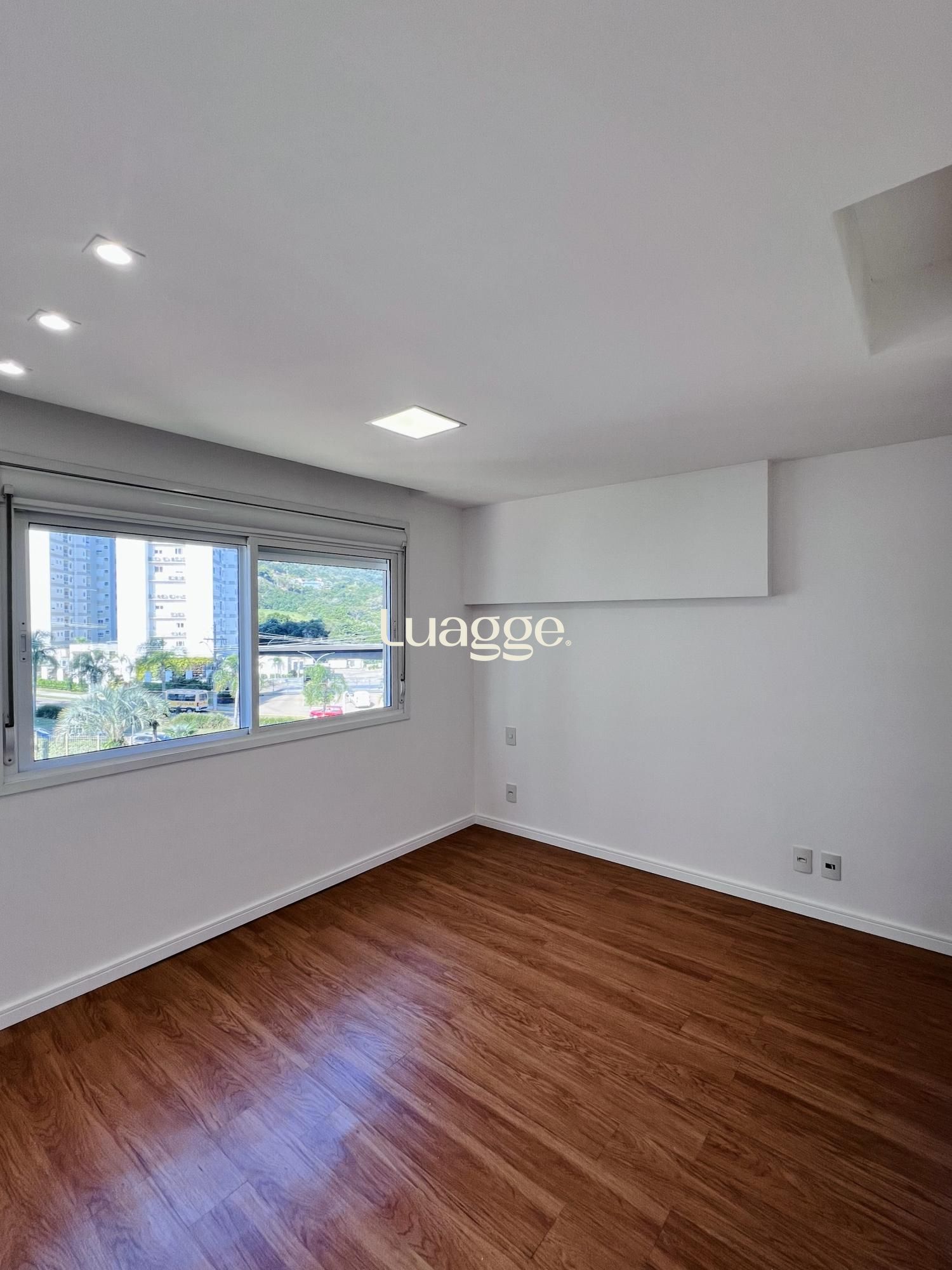 Apartamento à venda com 3 quartos, 79m² - Foto 15