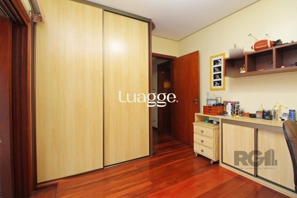 Casa à venda com 3 quartos, 274m² - Foto 19